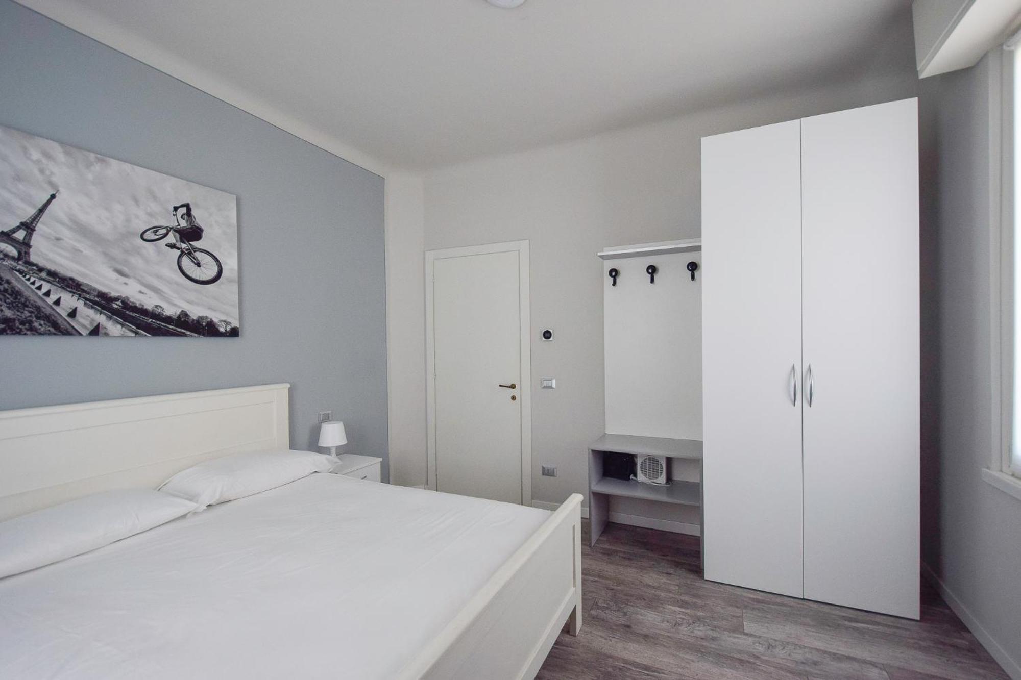 Villa Caterina Apartments By Wonderful Italy Desenzano del Garda Kültér fotó